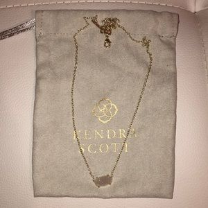 Kendra Scott necklace